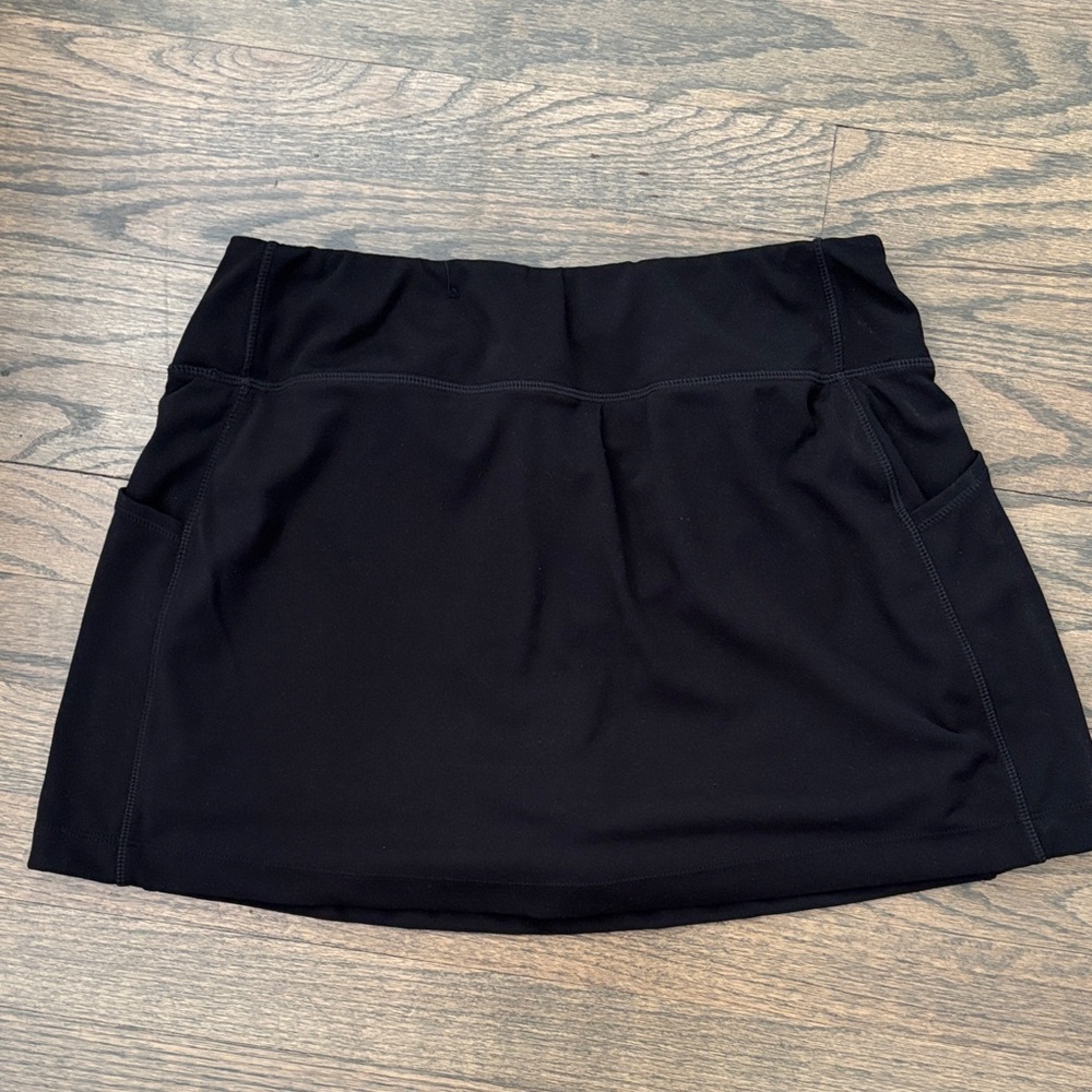 Reebok Black Performance Tennis Skort with Logo - Picture 8 of 9